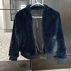 Banana republic XSP navy faux fur bomber SOFT